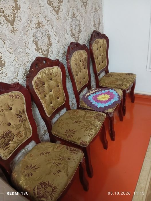 Продам стулья 12 шт по 5000тг