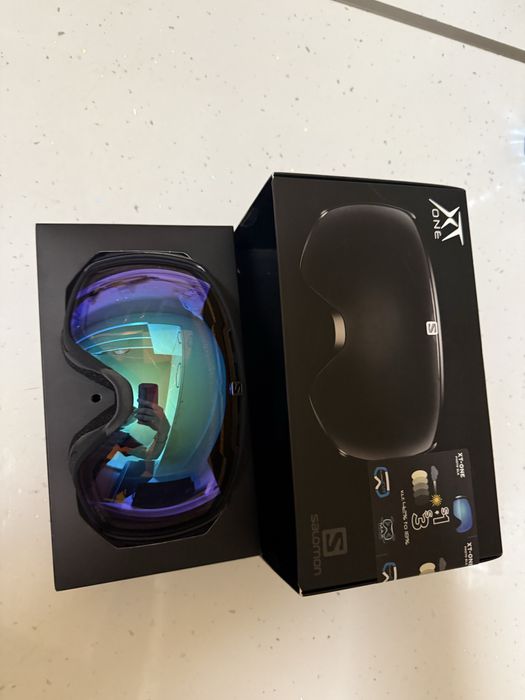 SALOMON Snowboard Goggles  model XT ONE