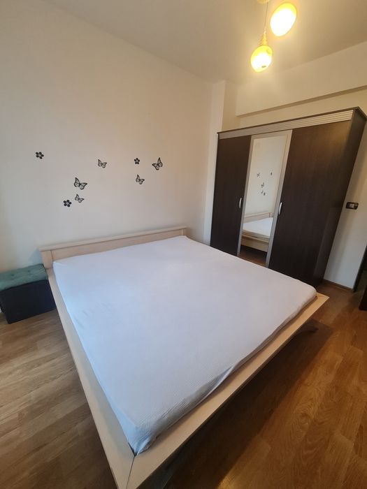 Închiriez apartament cu două camere în bloc nou mobilat si utilat