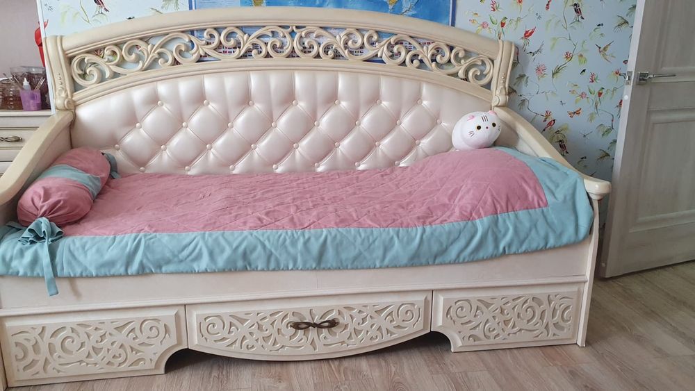 Продам детскую кровать