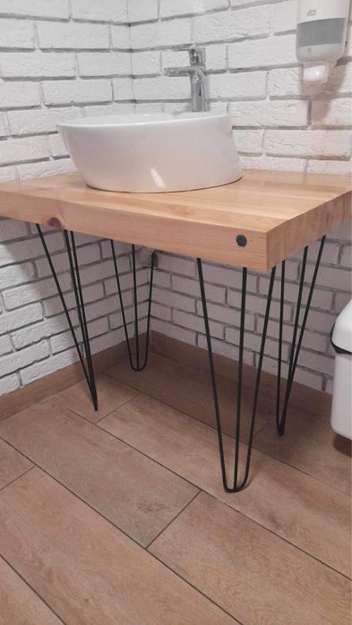 Крака за маса ,плотове и други