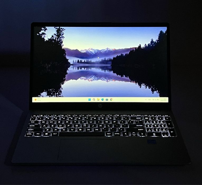 HP core i5 13-avlod yangidek