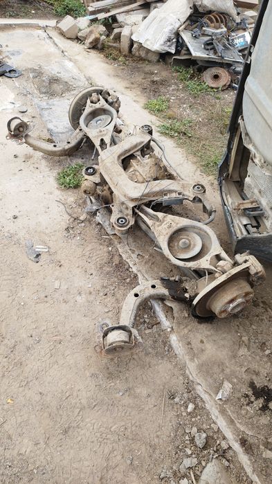 Продаю запчасти для бмв е36