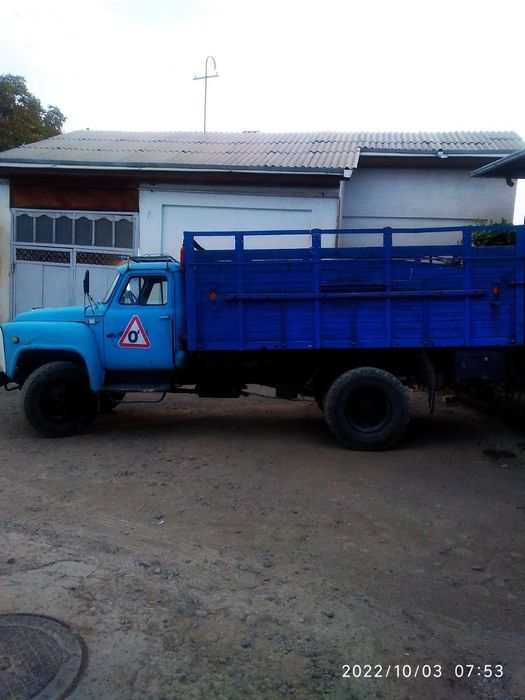 Автомобиль Газ 53 яхши состояние да