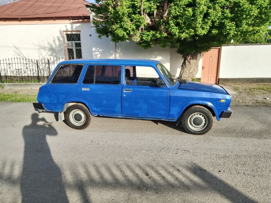 Продаю ваз 21043