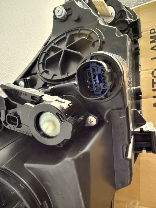 Фара Tucson 15-19