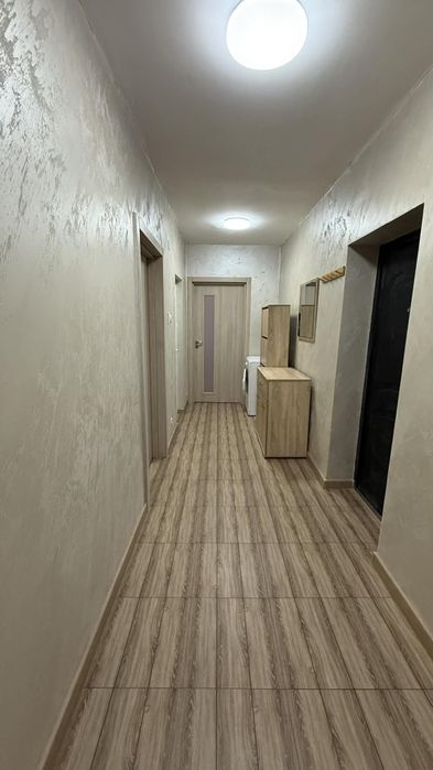 Дава се под наем Двустаен апартамент в Враца, Център - 68 кв.м за 398.82 € - Снимка #8