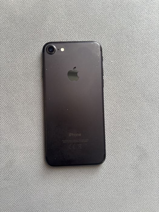 Продам Iphone 7 32 GB