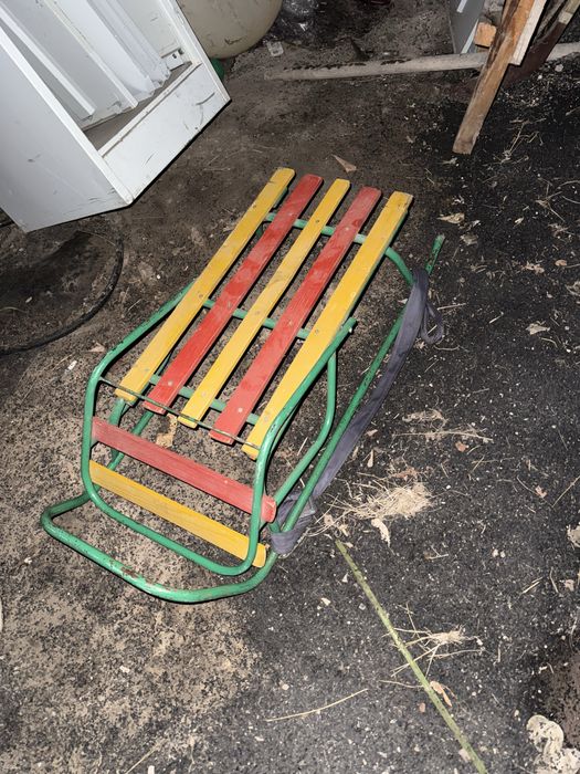 Санки б/у в хорошем состоянии