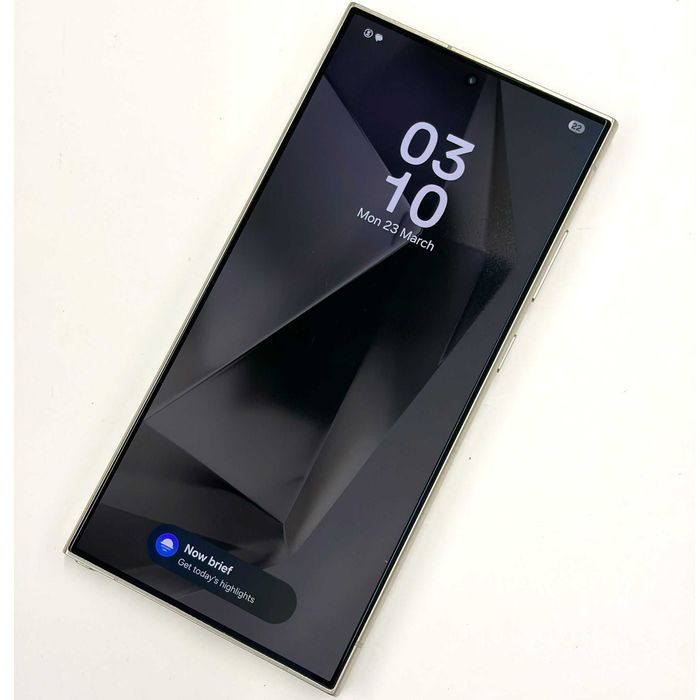 Samsung Galaxy S24 Ultra 256GB - отлично състояние