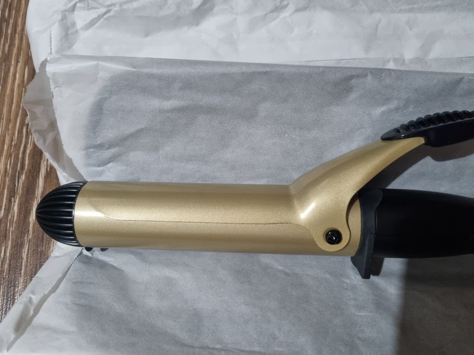 Маша за едри къдрици-50лв.НОВА