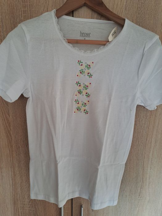 Тениска с шевица