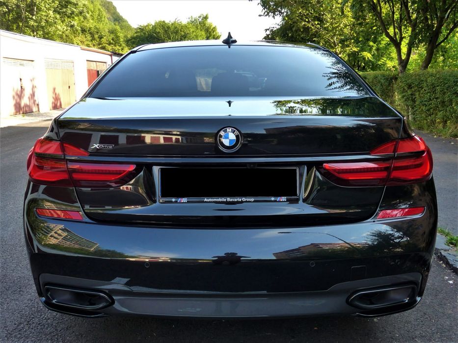 BMW Seria 7.