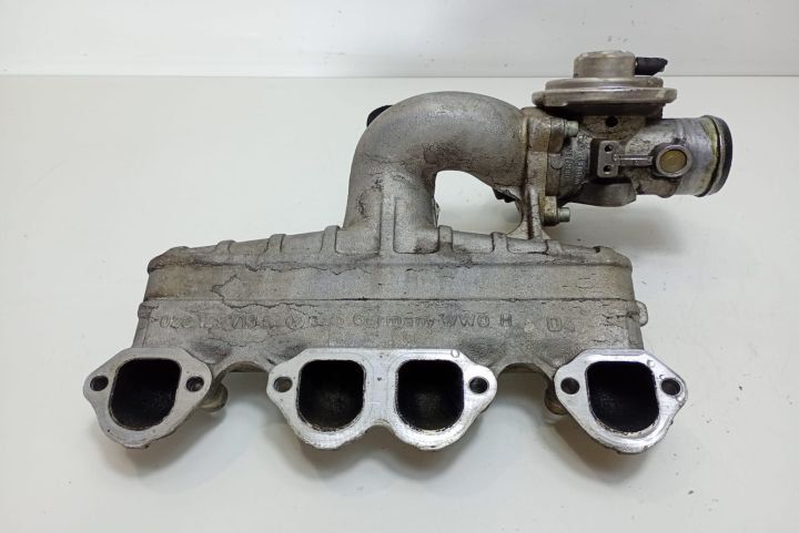 Galerie admisie cu supapa EGR 028129713S Volkswagen VW Sharan  seria