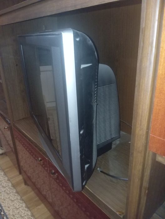 Televizor LG 72, Телевизор ЛЖ 72