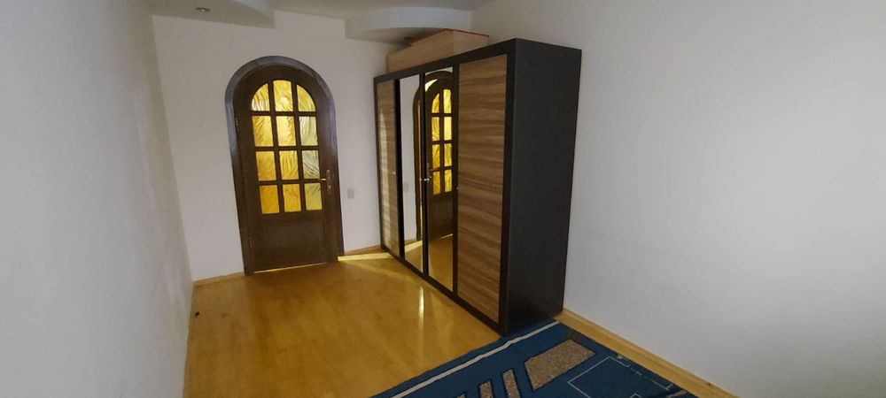 Продам шифоньер б/у