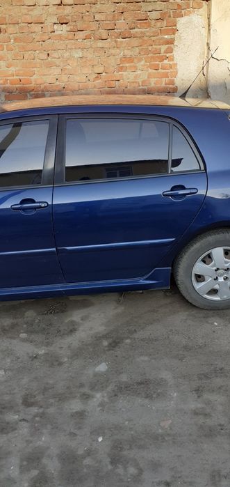 Лека кола Toyota Corolla