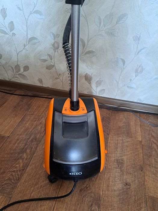 Продам парогениратор NEO.