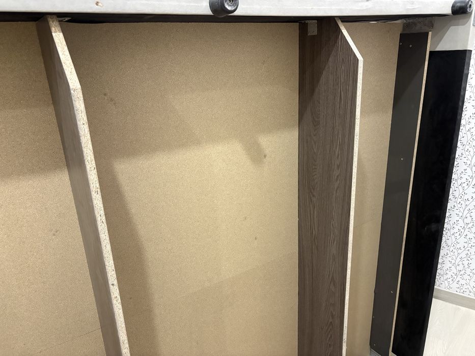 Продам двухспальную кровать