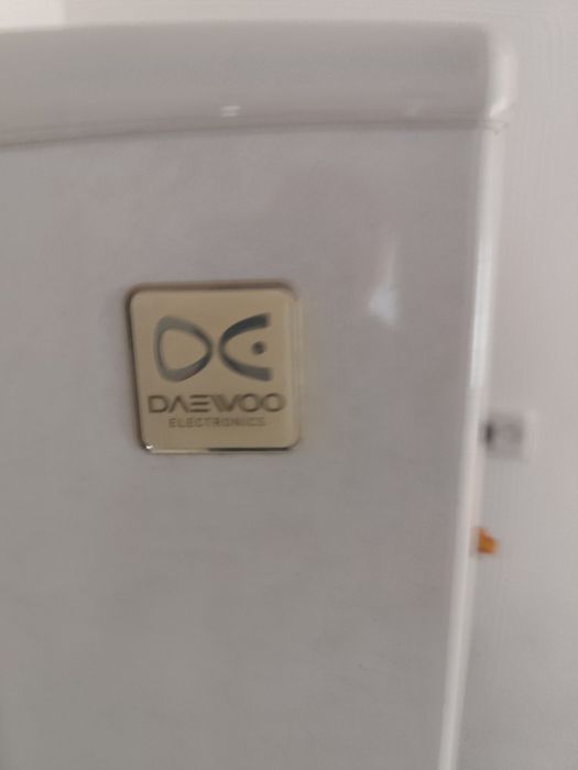 Холодильник.в рабочем состоянии