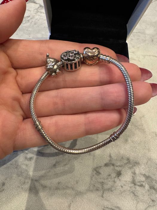 Гривна Pandora rose gold