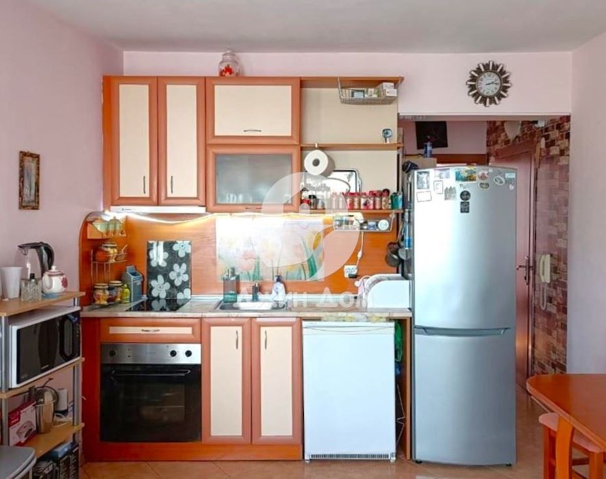 Продава се Двустаен апартамент в к.к. Слънчев бряг - 60 кв.м за 1084 €/кв.м - Снимка #1