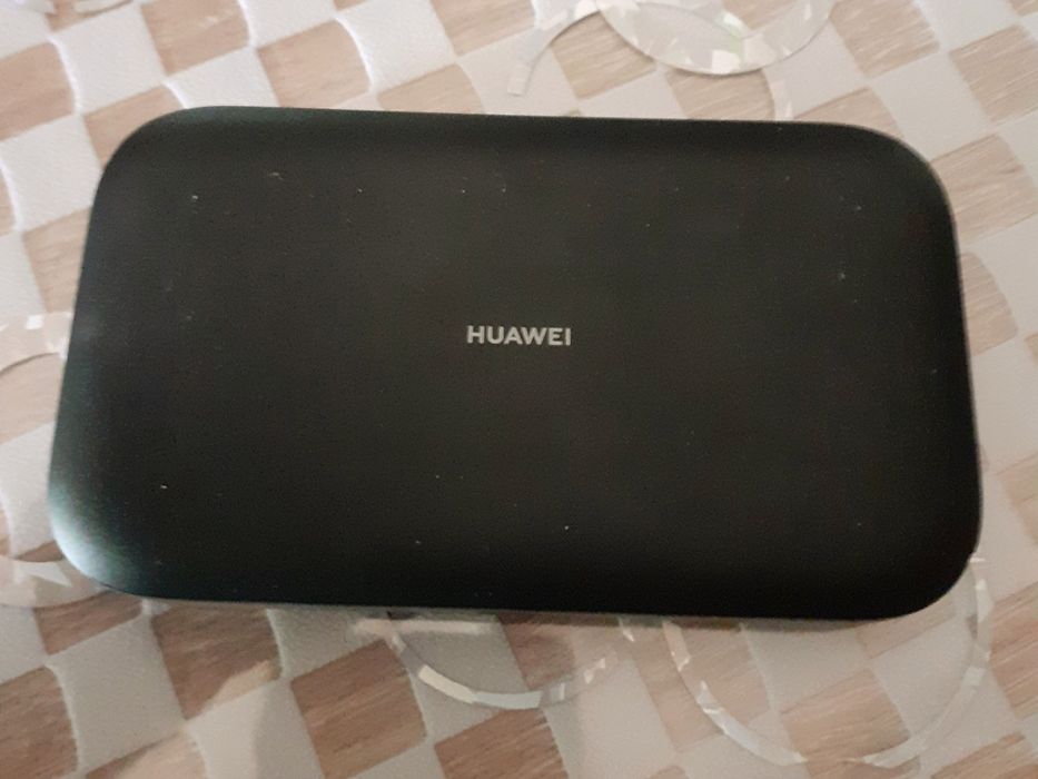 AIR BOX router internet mobil 4 G WI FI Huawei E5573 Airbox
