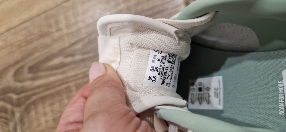 Обувки от марката Puma