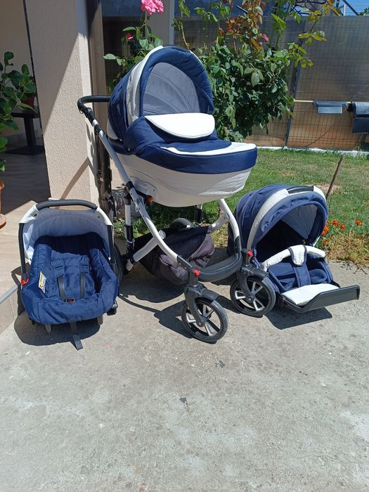 Cărucior copii 3 in 1.