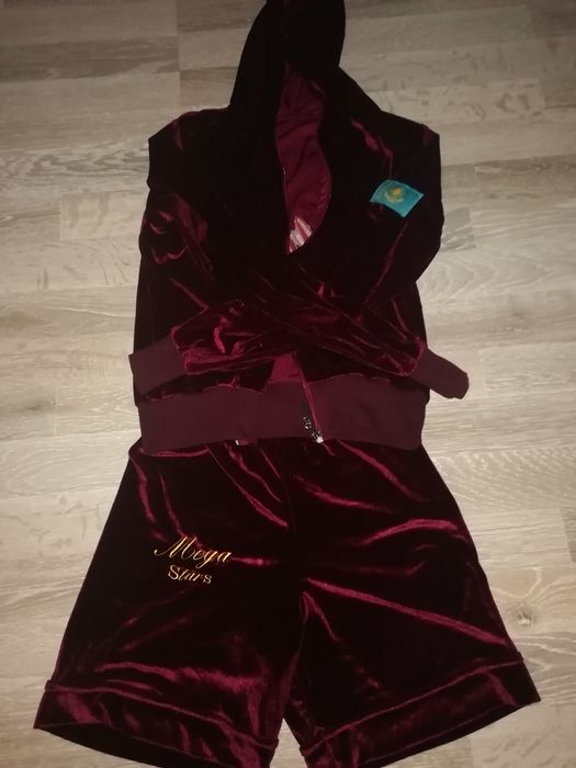 Форму "Мега старс"