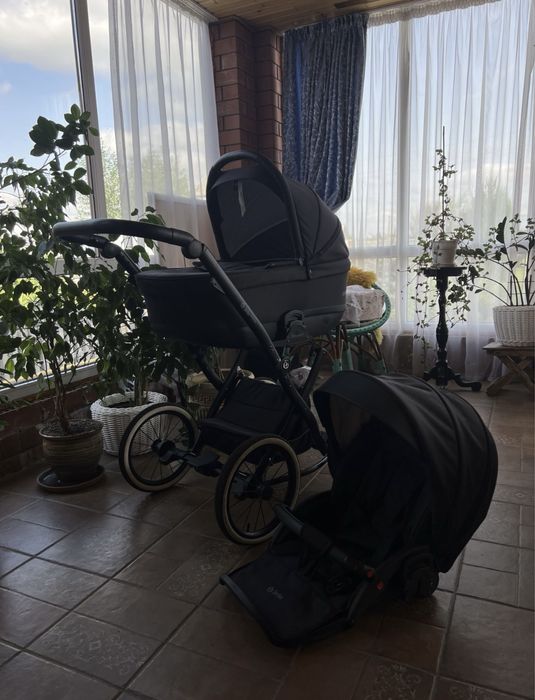 Детская коляска 2 в 1