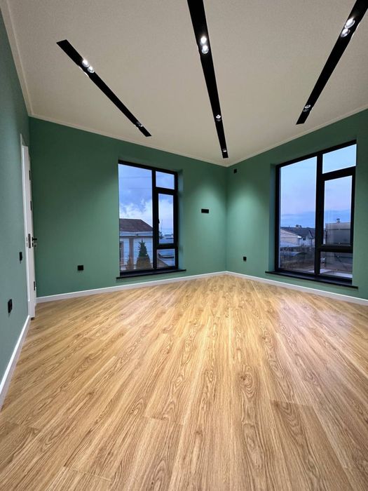 Продается новый евродом на Домбирабаде угловой