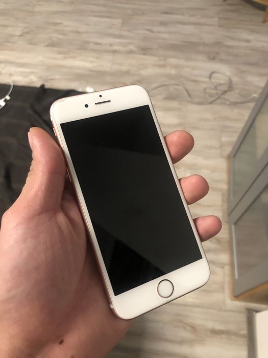 iPhone 6s Gold/Roz Functional