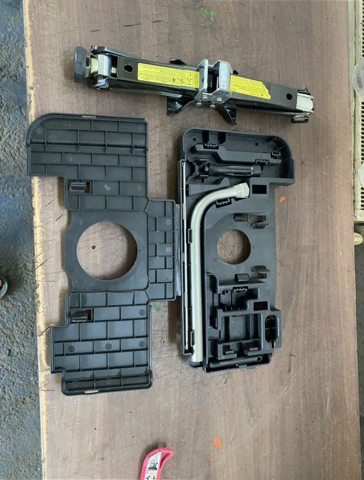 Cric cheie accesorii audi a4 b8 audi a5
