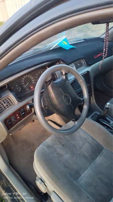 Продам Toyota 20