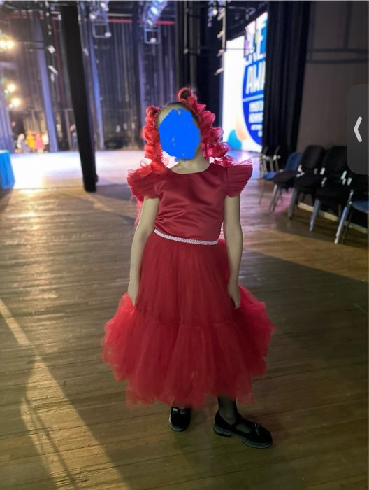 Платье детское в отличном состоянии