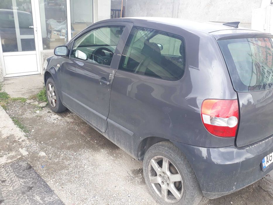 VOLKSWAGEN FOX
