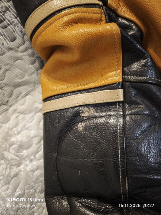 Продавам кожено  Top Gear