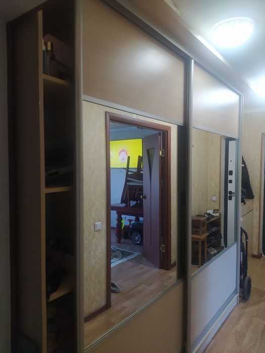 Продам шкаф купе на прихожую