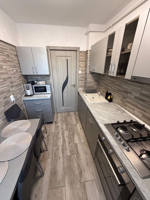 Apartament 2 camere de inchiriat