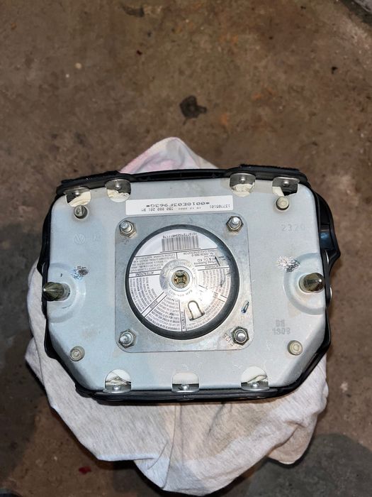 Аербег за golf 4