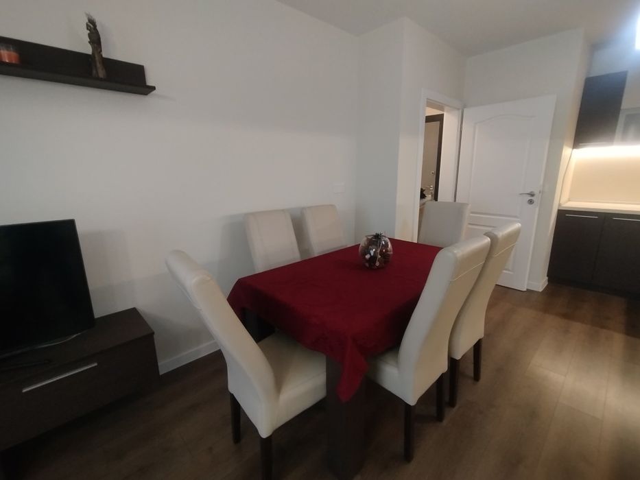 Дава се под наем Двустаен апартамент в Варна, Възраждане 3 - 65 кв.м за 448.8 € - Снимка #2