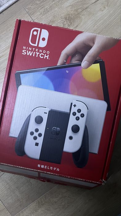 Нинтендо олед есть 4 игры купленый