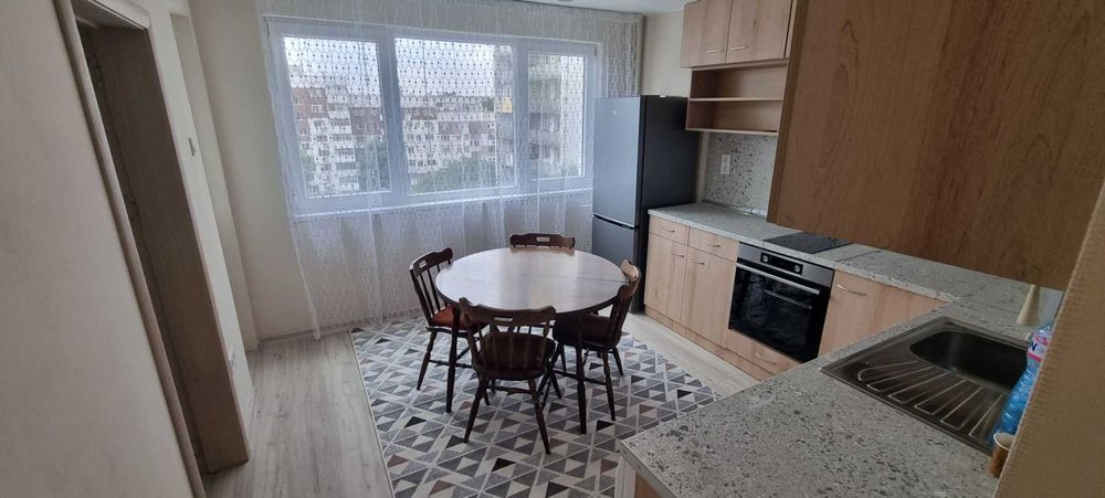 Дава се под наем Едностаен апартамент в Плевен, 9-ти квартал - 55 кв.м за 357 € - Снимка #5