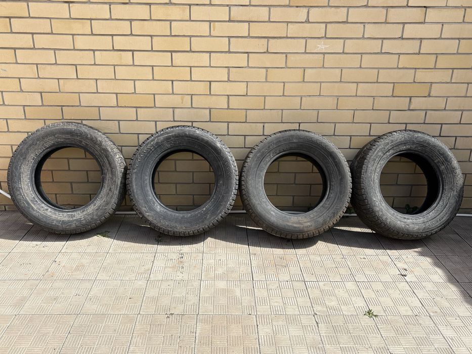 Продам зимние шины