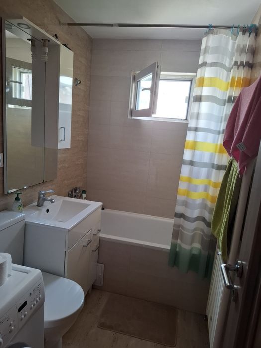 Suceava, de închiriat, apartament cu 2 camere, mobilat, Suceava, Calea Obcinilor , 1500 lei