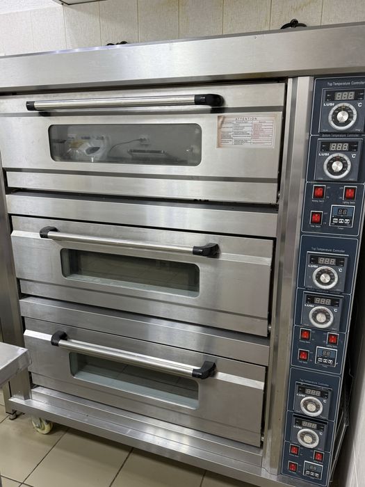 Духовка в отличном состоянии