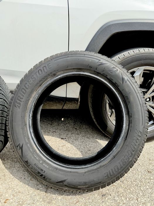 Зимни Гуми 225/60/18 SUV