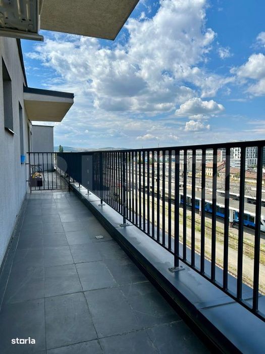 Apartament 2 camere, modern, 2 parcari, zona Semicentral