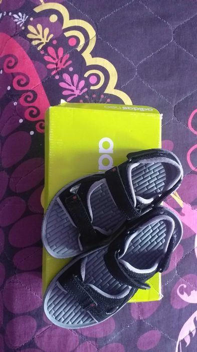 Детски оригинални ботушки за момче размер 32.5   цена 80лв.